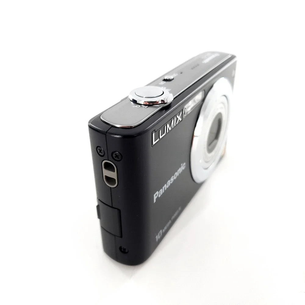 Panasonic LUMIX DMC-F2 10.1 MP Digital Camera Black w/ Battery, Charger, SD Card